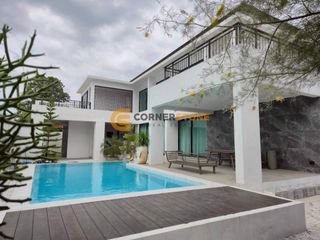 For rent and for sale 4 bedrooms house in Bang Lamung, Chonburi