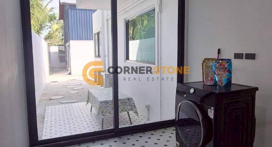 For rent and for sale 4 bedrooms house in Bang Lamung, Chonburi