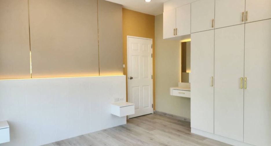 À vendre 4 chambres maison à Sattahip, Chonburi