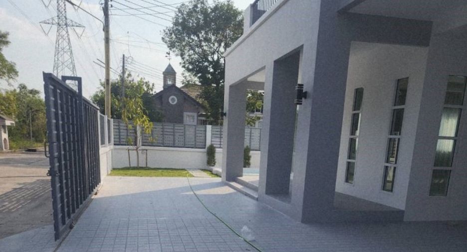 À vendre 4 chambres maison à Sattahip, Chonburi