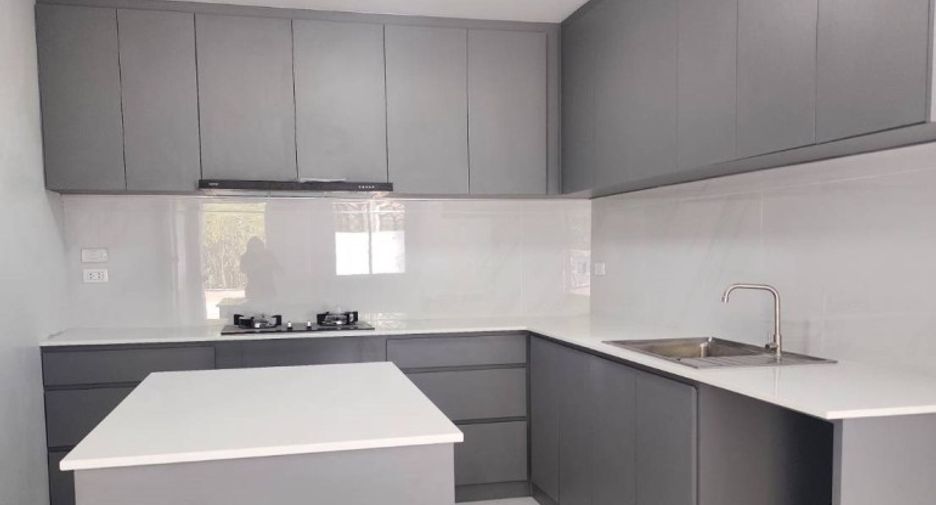 À vendre 4 chambres maison à Sattahip, Chonburi