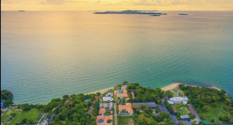 For sale 2 bedrooms house in Pratumnak, Pattaya