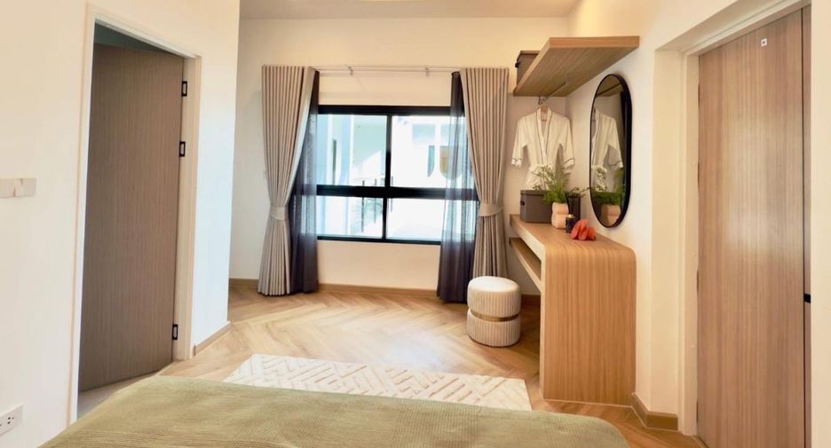 À louer 5 chambres villa à Huay Yai, Pattaya