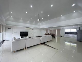 出租 4 卧室 独立屋 在 Bang Lamung, Chon Buri