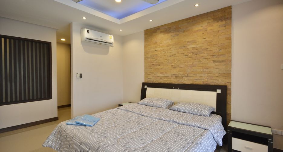 For rent 2 bedrooms condo in Bang Lamung, Chonburi