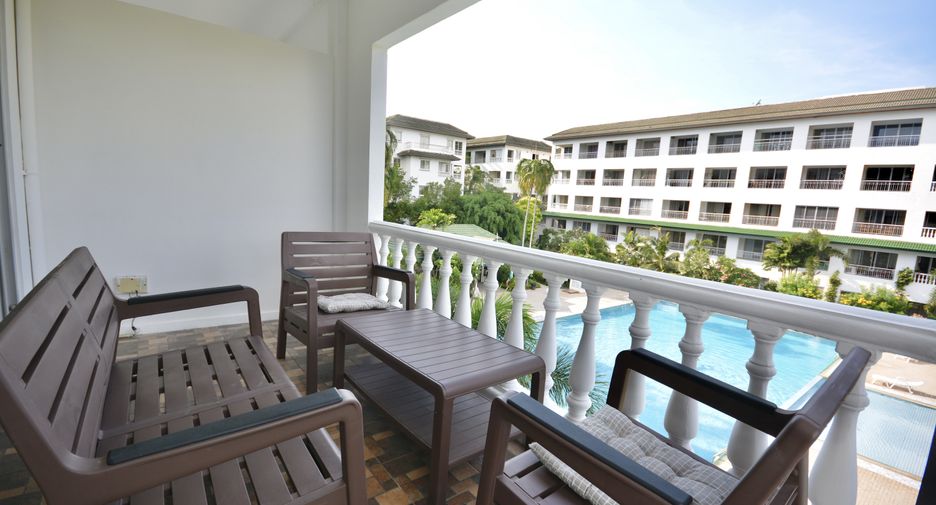 For rent 2 bedrooms condo in Bang Lamung, Chonburi
