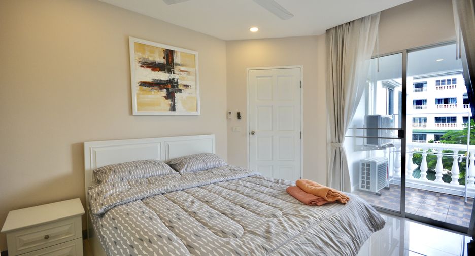 For rent 2 bedrooms condo in Bang Lamung, Chonburi