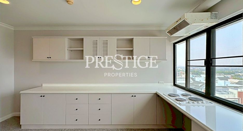 For rent 3 bedrooms condo in Sattahip, Chonburi