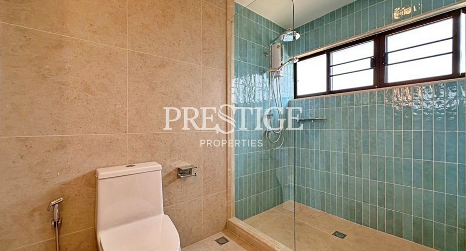 For rent 3 bedrooms condo in Sattahip, Chonburi