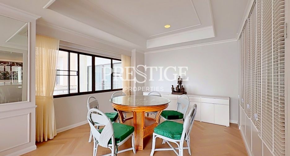 For rent 3 bedrooms condo in Sattahip, Chonburi