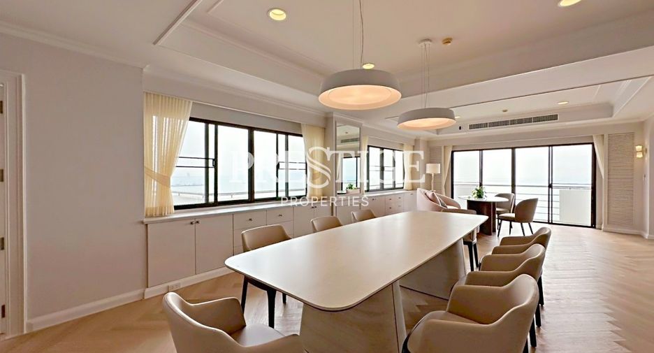 For rent 3 bedrooms condo in Sattahip, Chonburi