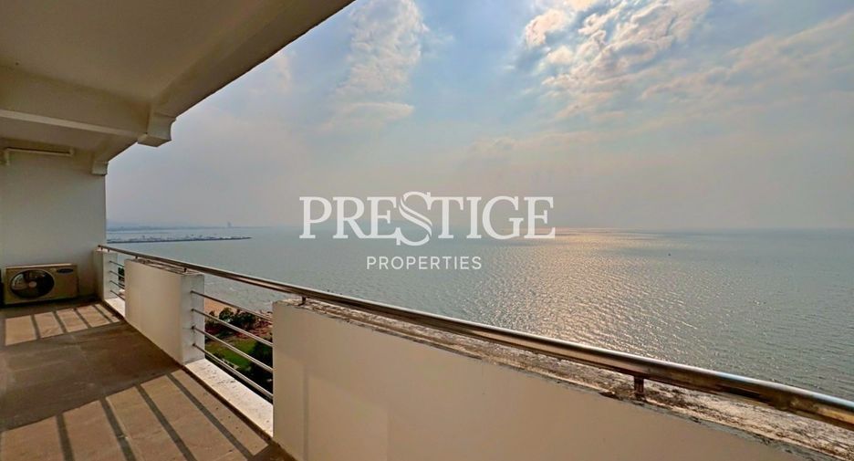 For rent 3 bedrooms condo in Sattahip, Chonburi