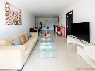 Condo en alquiler de 2 habitaciones en Bang Lamung, Chonburi