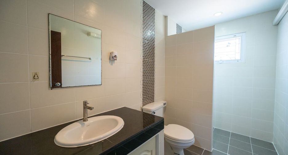 For sale 2 bedrooms house in Bang Lamung, Chonburi