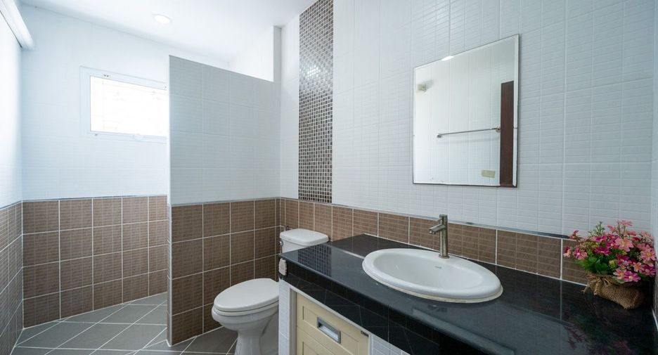 For sale 2 bedrooms house in Bang Lamung, Chonburi