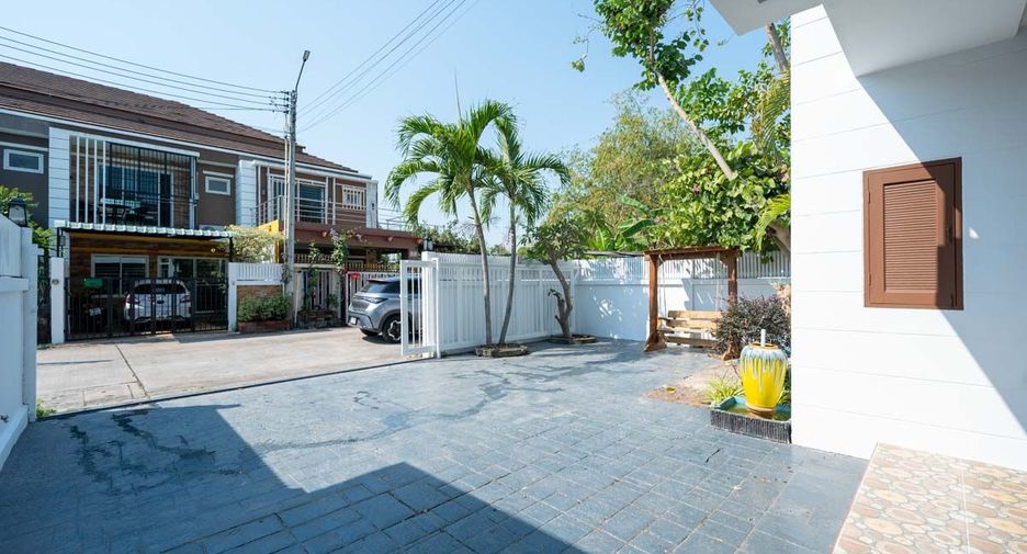 For sale 2 bedrooms house in Bang Lamung, Chonburi