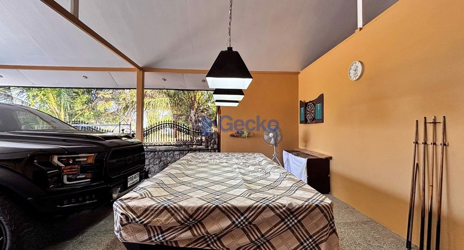 For sale 3 bedrooms house in Bang Lamung, Chonburi