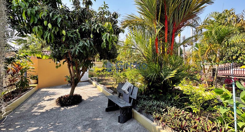 For sale 3 bedrooms house in Bang Lamung, Chonburi