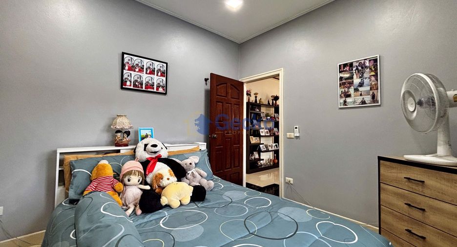 For sale 3 bedrooms house in Bang Lamung, Chonburi