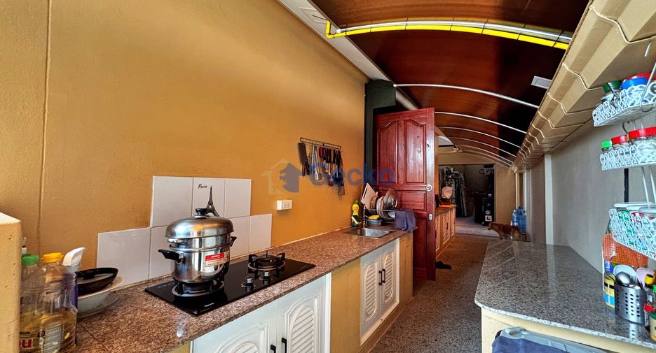 For sale 3 bedrooms house in Bang Lamung, Chonburi