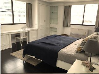 For rent 3 bedrooms condo in Sathon, Bangkok
