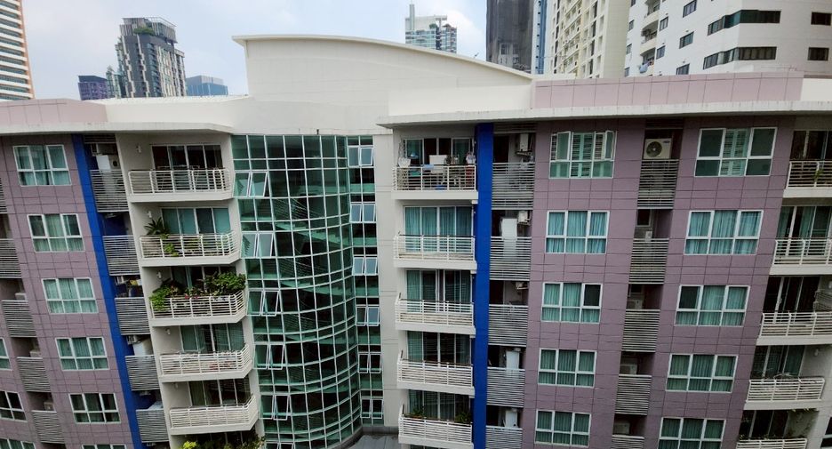 ให้เช่า 2 ห้องนอน คอนโด ใน วัฒนา, กรุงเทพฯ