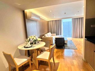 Condo en alquiler de 1 habitaciones en Khlong Toei, Bangkok