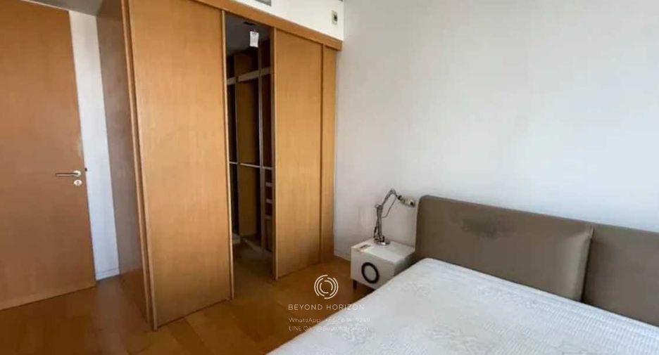 For rent 2 bedrooms condo in Sathon, Bangkok