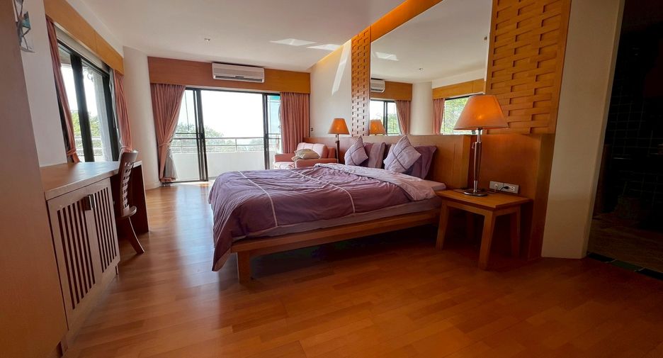 For sale 3 bedrooms condo in Sattahip, Chonburi