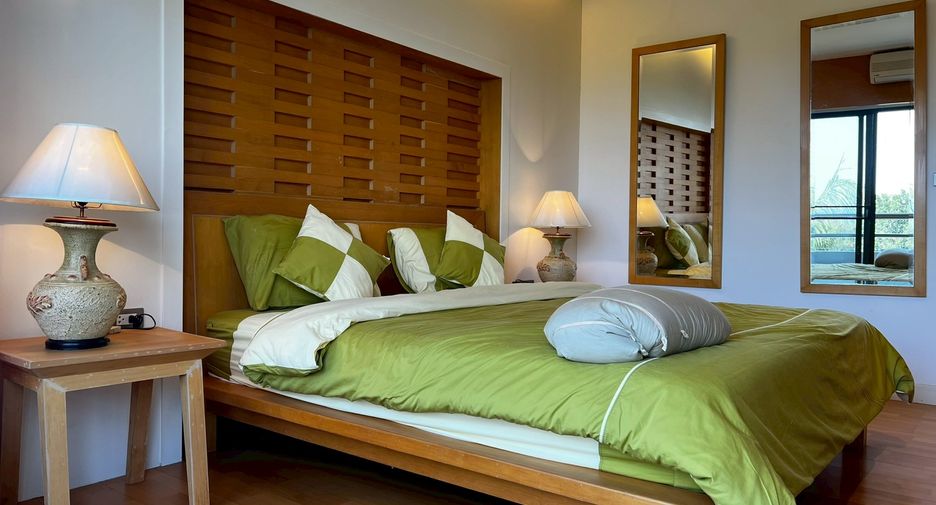 For sale 3 bedrooms condo in Sattahip, Chonburi