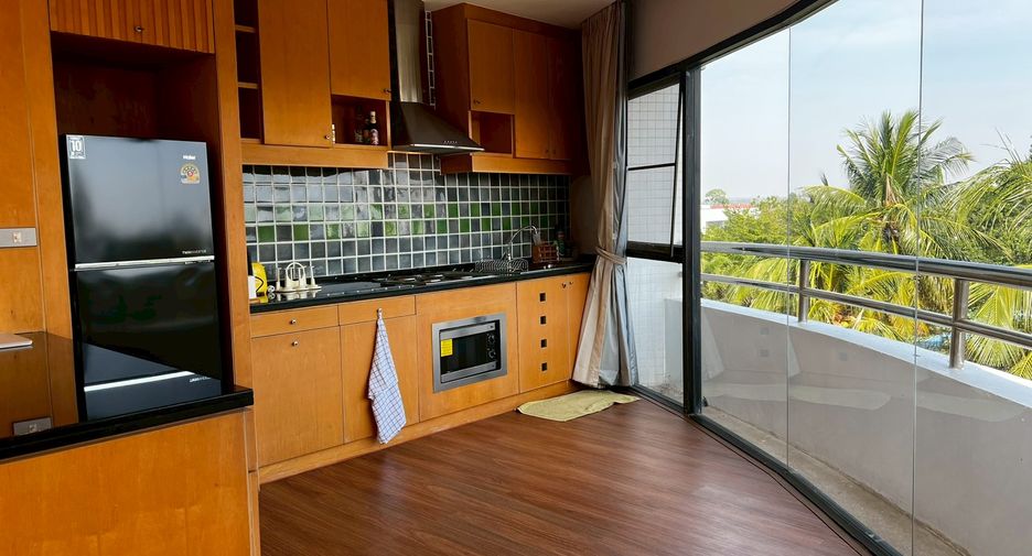 For sale 3 bedrooms condo in Sattahip, Chonburi