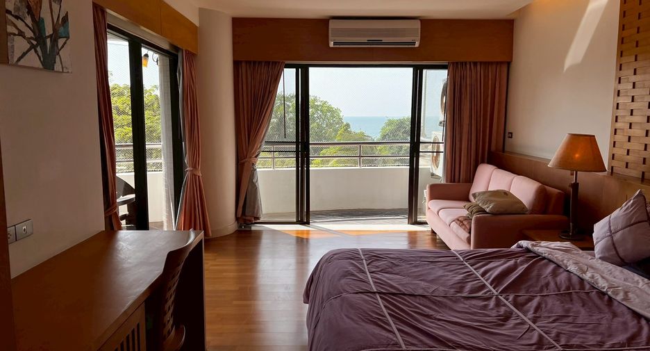 For sale 3 bedrooms condo in Sattahip, Chonburi