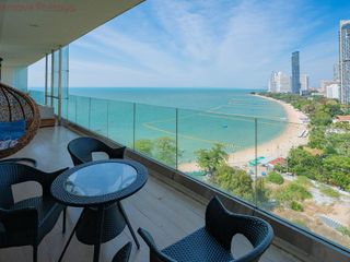 For rent 3 bedrooms condo in Bang Lamung, Chonburi