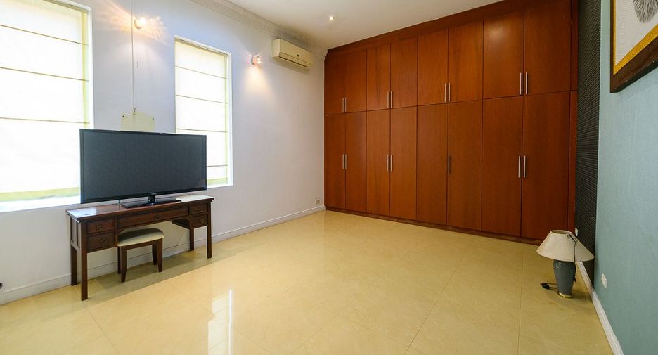 For sale 6 bedrooms house in Bang Lamung, Chonburi
