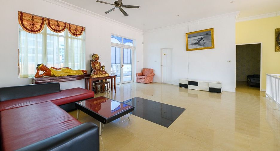 For sale 6 bedrooms house in Bang Lamung, Chonburi