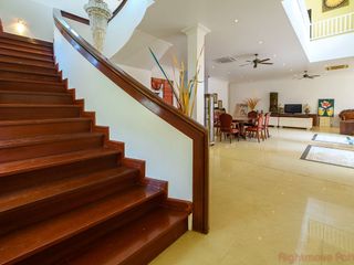 For sale 6 bedrooms house in Bang Lamung, Chonburi