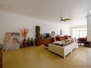 For sale 6 bedrooms house in Bang Lamung, Chonburi