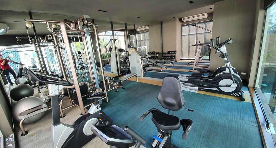 For rent 3 ベッドルーム condo in Watthana, Bangkok
