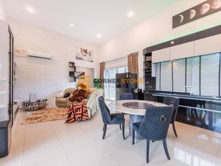 Casa en venta de 4 habitaciones en Bang Saray, Pattaya