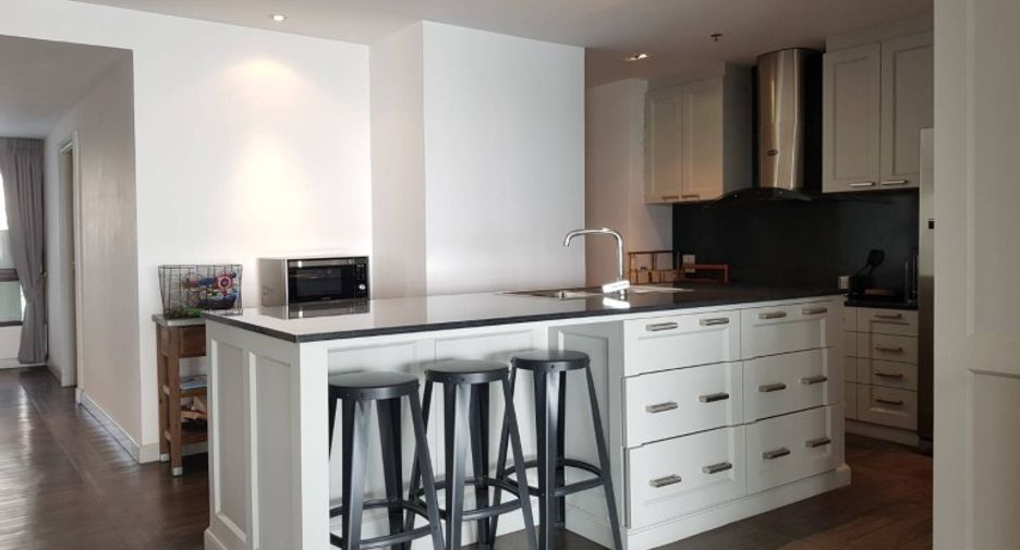 For sale 3 ベッドルーム condo in Bang Lamung, Chonburi