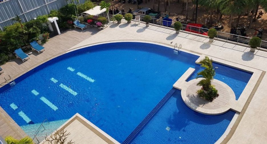 For sale 3 ベッドルーム condo in Bang Lamung, Chonburi