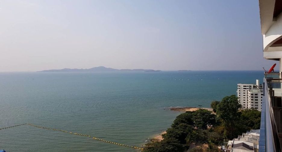 出售 3 卧室 公寓 在 Bang Lamung, Chon Buri