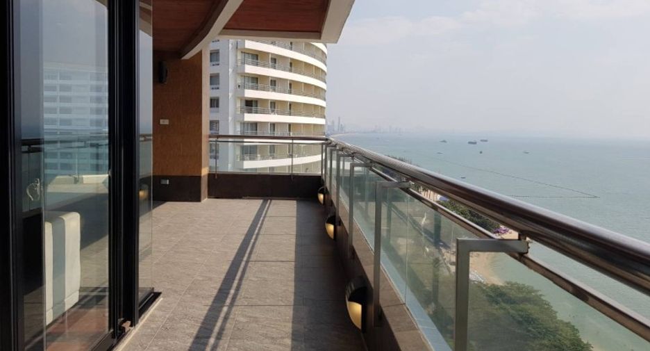 出售 3 卧室 公寓 在 Bang Lamung, Chon Buri