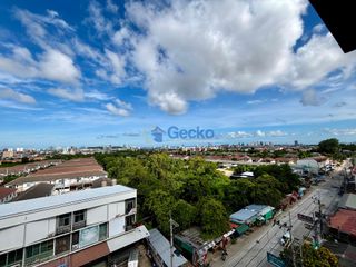 Wohnung zum Kauf mit 1 Zimmer in Bang Lamung, Chonburi