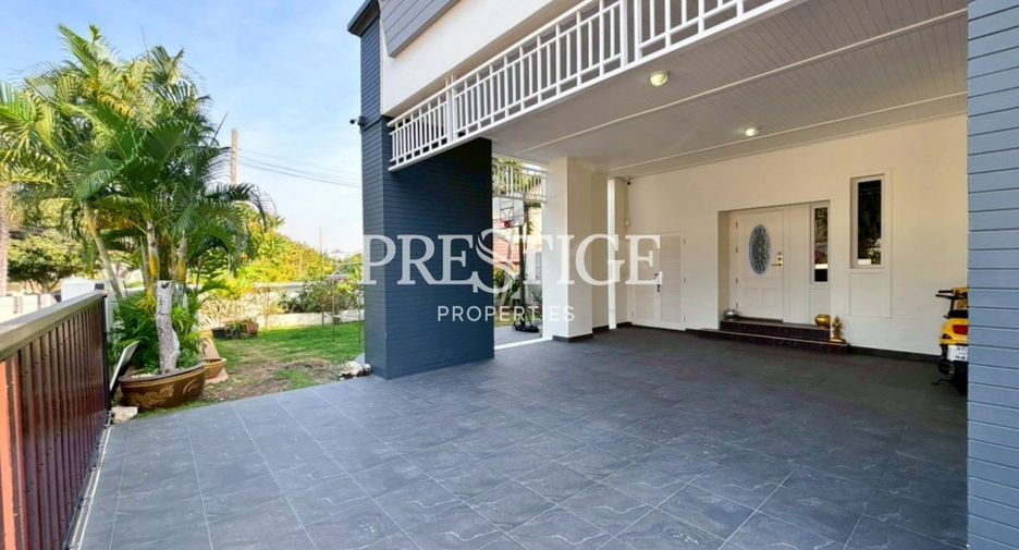 Haus zum Kauf mit 5 Zimmer in Bang Lamung, Chonburi