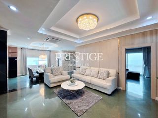 Haus zum Kauf mit 5 Zimmer in Bang Lamung, Chonburi