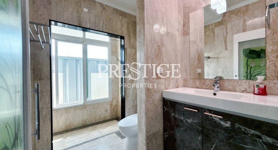 Haus zum Kauf mit 5 Zimmer in Bang Lamung, Chonburi