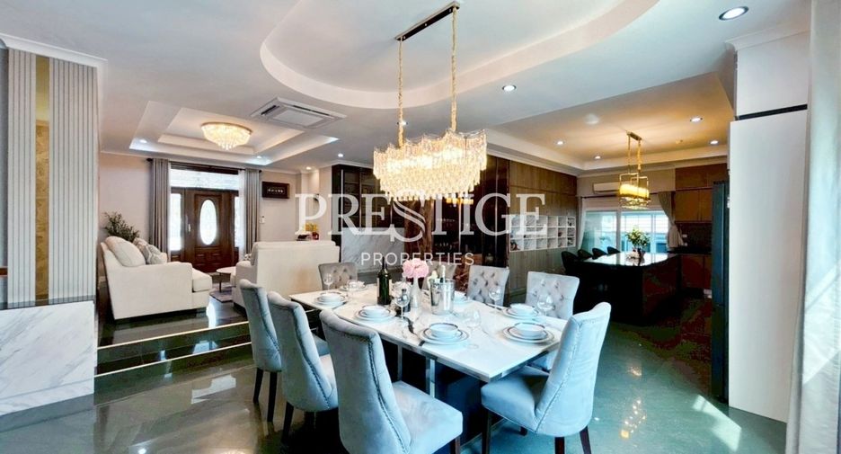 Haus zum Kauf mit 5 Zimmer in Bang Lamung, Chonburi
