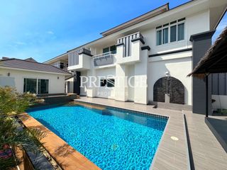 Haus zum Kauf mit 5 Zimmer in Bang Lamung, Chonburi