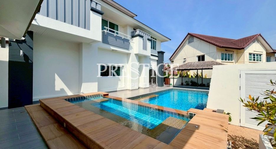 Haus zum Kauf mit 5 Zimmer in Bang Lamung, Chonburi